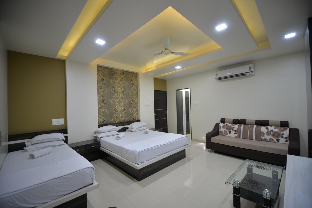 Hotel Radhe Krishna Solapur Εξωτερικό φωτογραφία